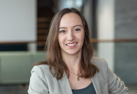 Kontaktbild Andrea Mraz, MA